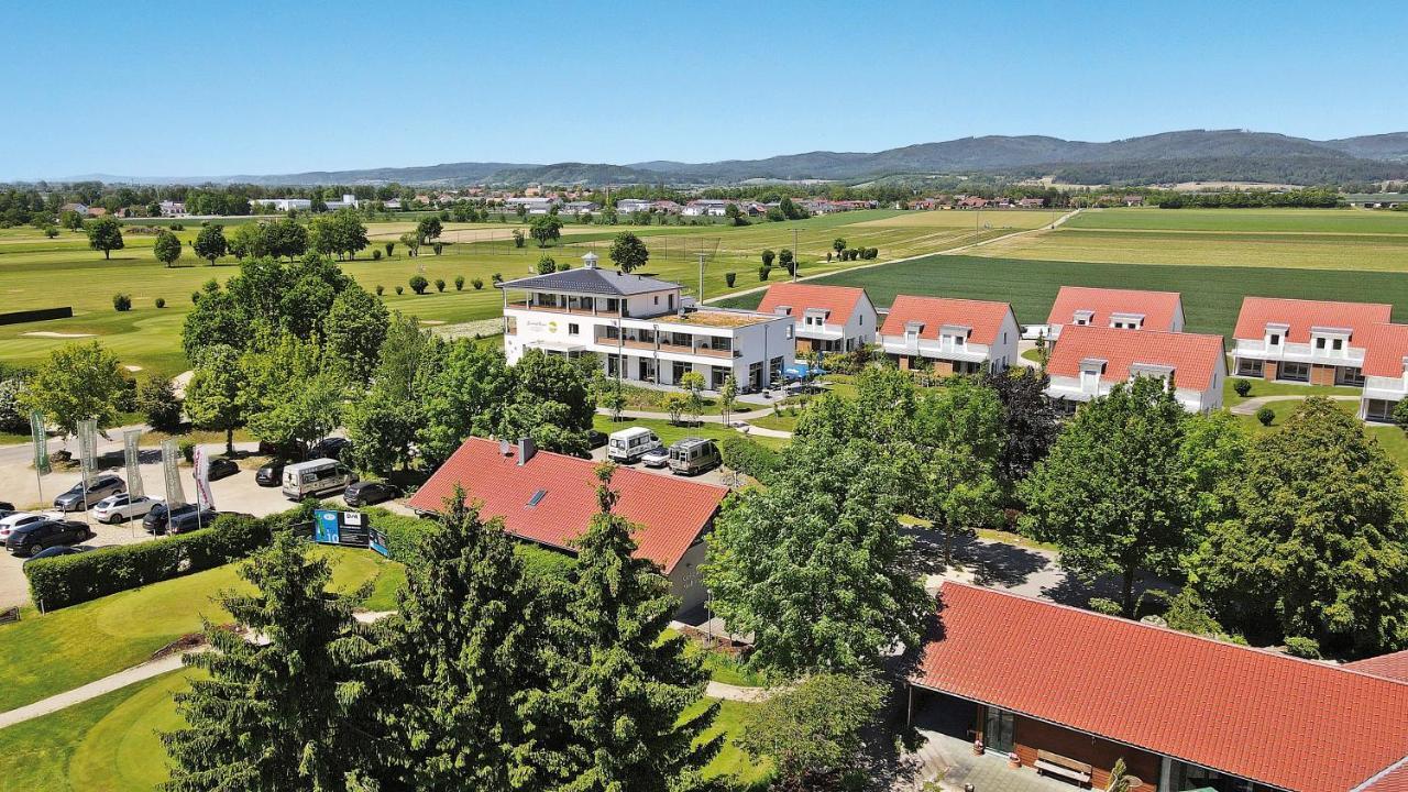 Bachhof Resort Hotel Kirchroth Exterior photo