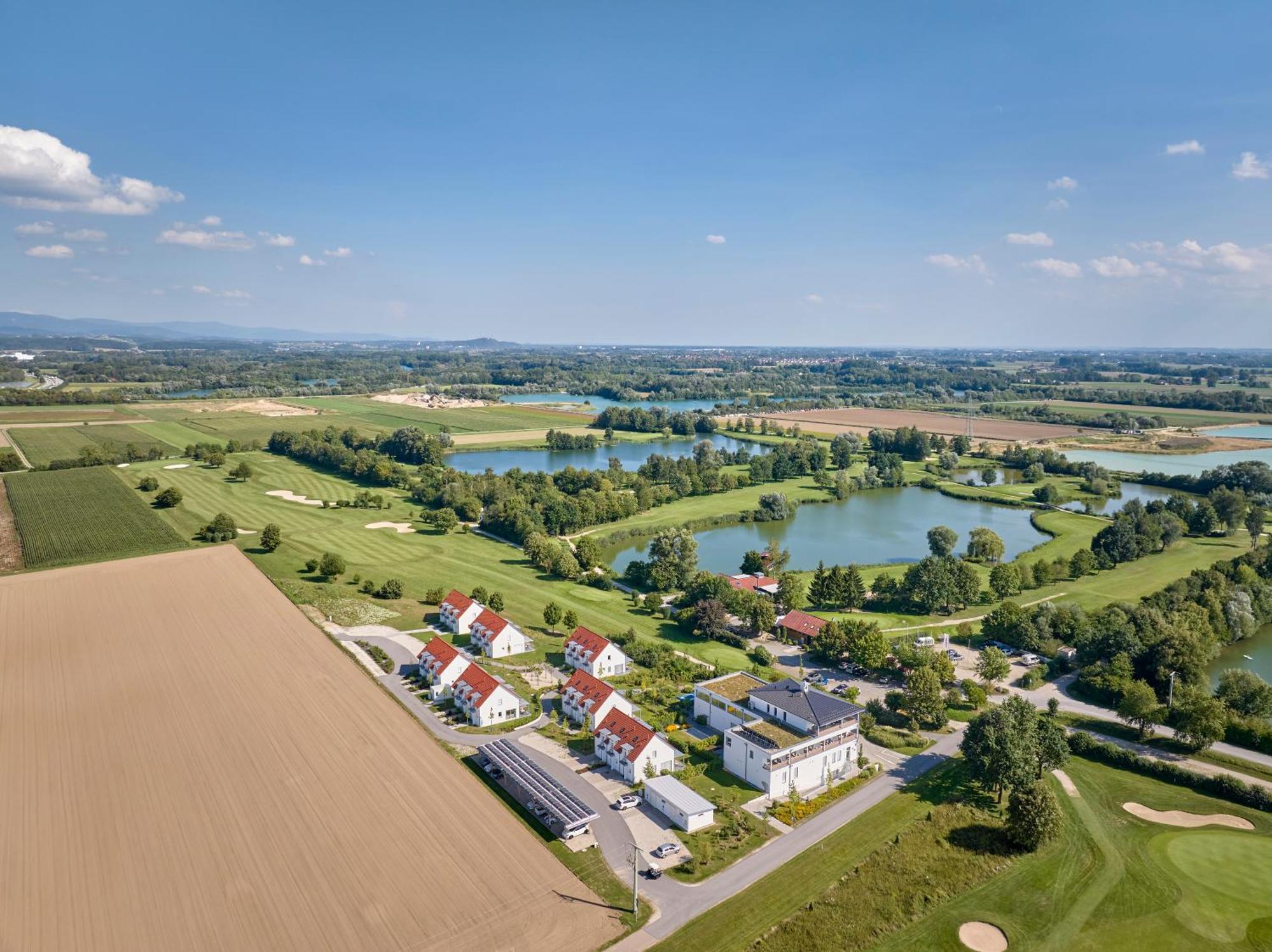Bachhof Resort Hotel Kirchroth Exterior photo